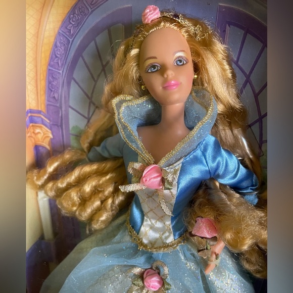 Sleeping Beauty Limited Edition Vintage Barbie Made in 1997 - Picture 3 of 7
